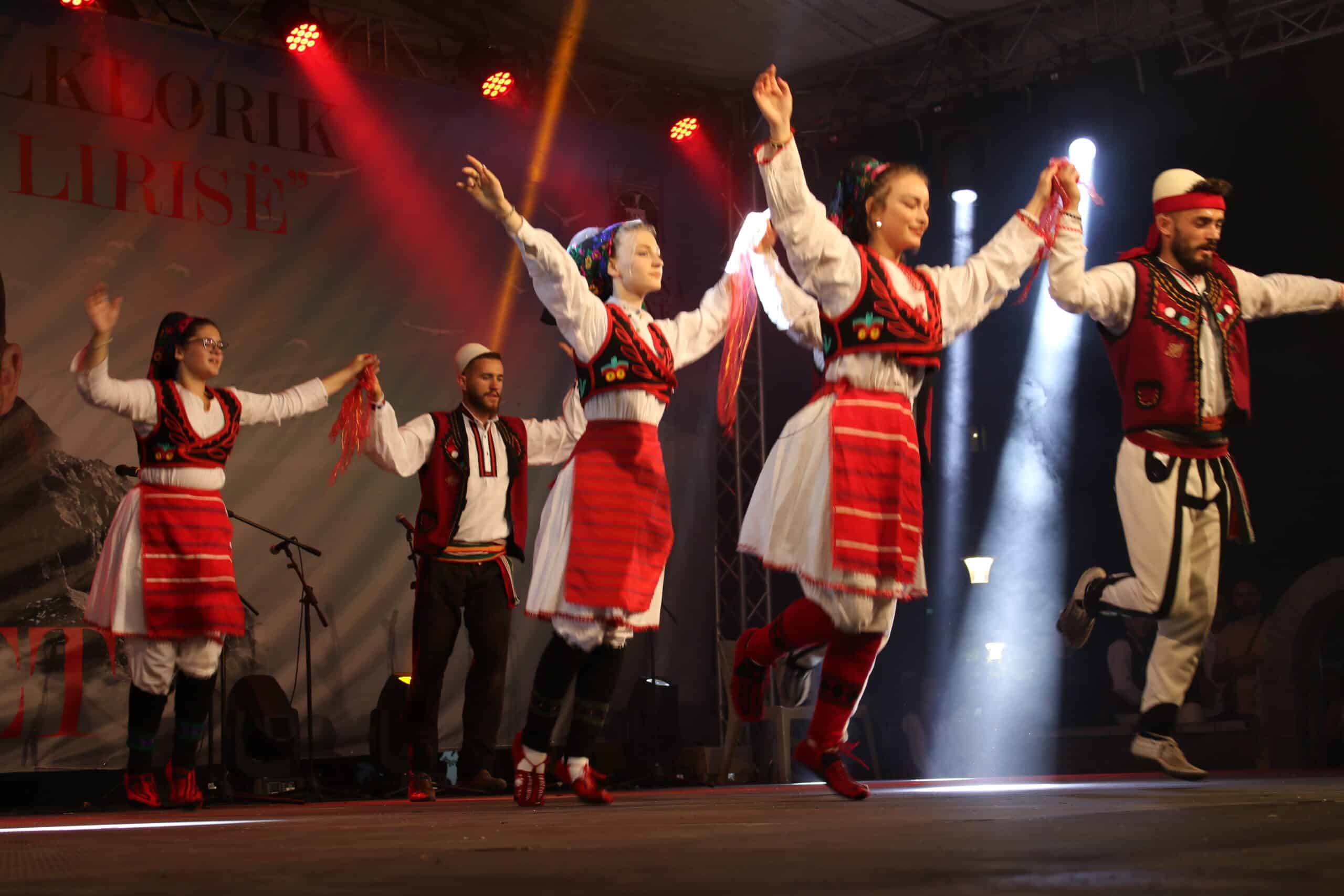 NEDELJU PRED FESTIVALA FOLKLORA „ZA SLOBODU PEVAMO“ – DNEVNI RED JE POZNAT